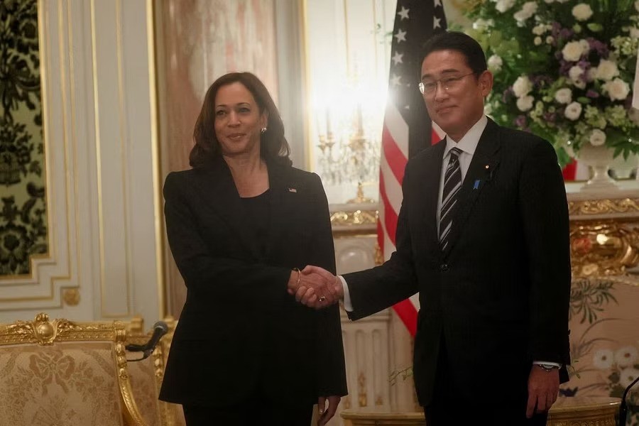 US Vice President Kamala Harris and Japan's Prime Minister Fumio Kishida shake hands at the Akasaka Palace state guest house in Tokyo, Japan, September 26, 2022.REUTERS