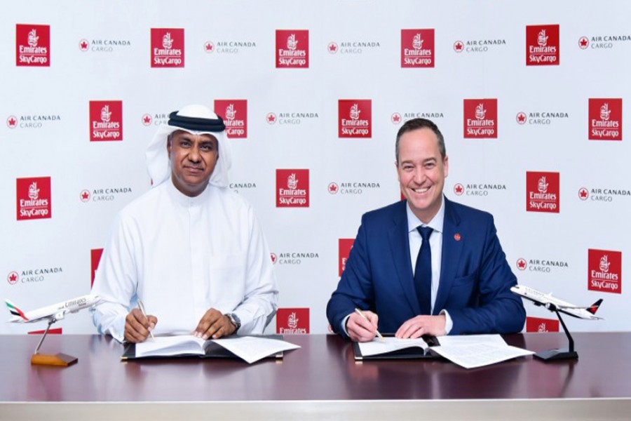 Emirates, Air Canada sign cooperation deal