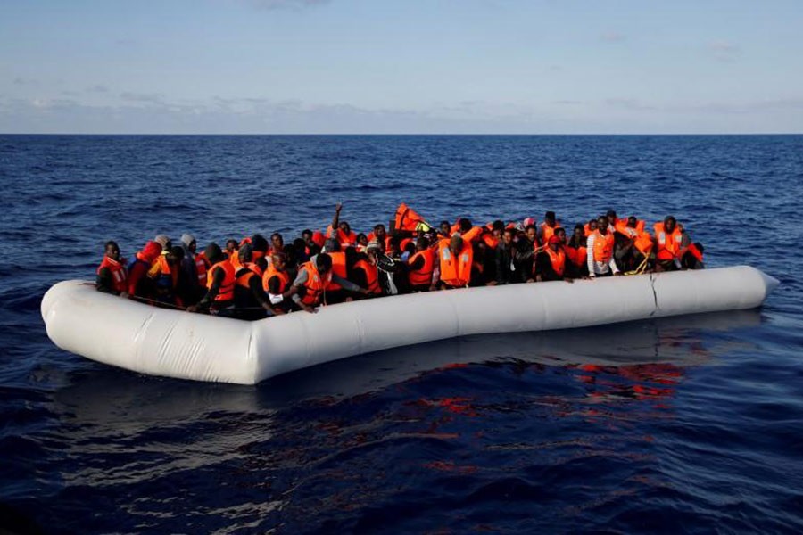 73 migrants presumed dead after shipwreck off Libya