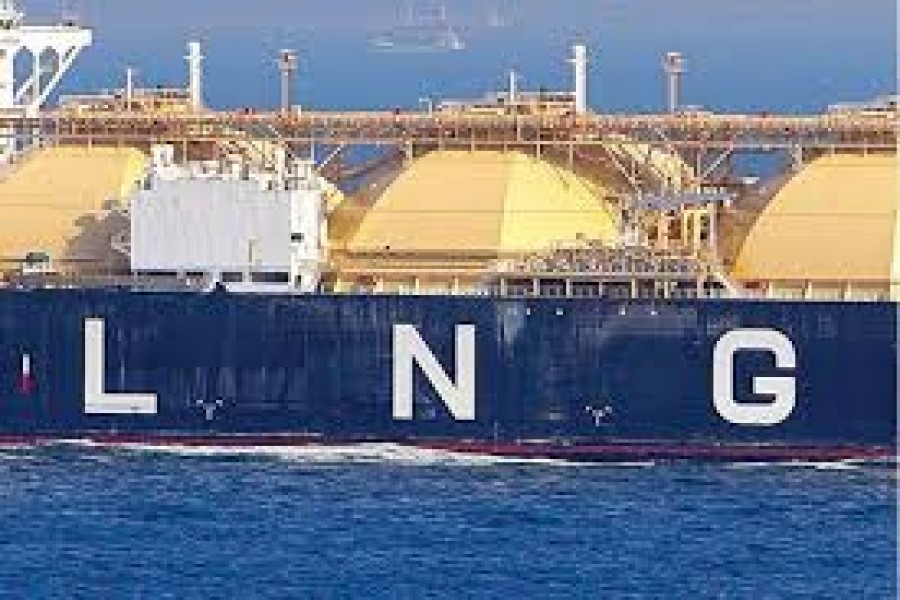 Cabinet okays one LNG cargo buy from Japan