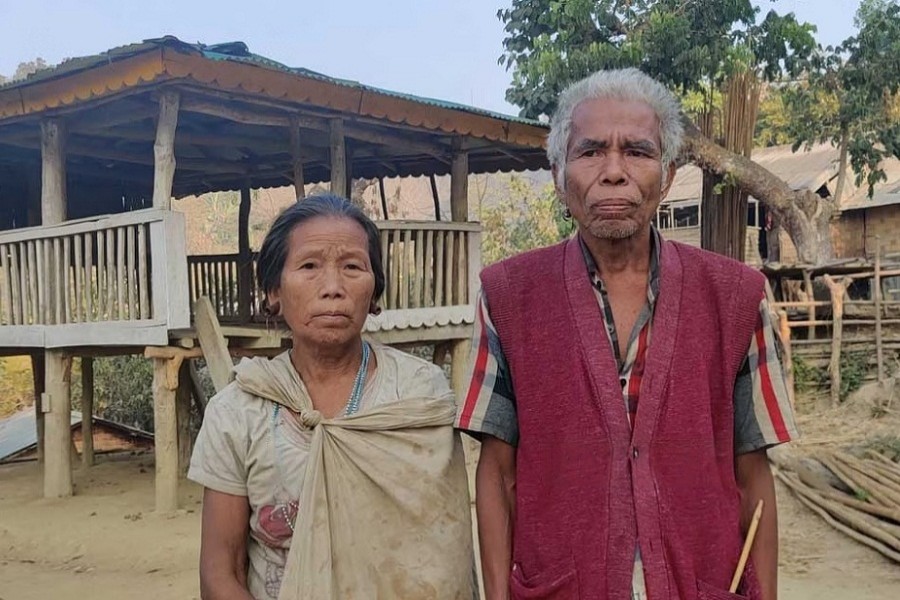 Konrao Mro and Mangpung Mro, two of the six alive Rengmitca speakers. Photo: Collected